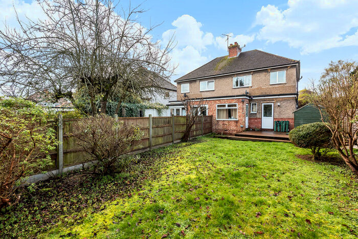 4 Bedroom Semi-Detached House To Rent In Martin Road, Guildford, GU2