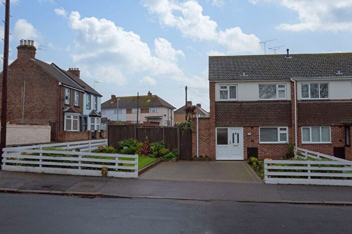 3 Bedroom End Of Terrace House For Sale In Holly Road, Ramsgate, CT11