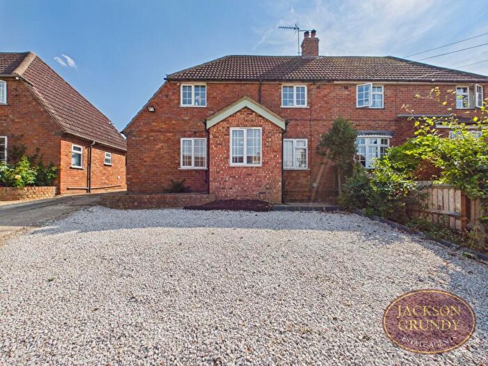 4 Bedroom Semi-Detached House For Sale In Ashby Road, Welton, NN11
