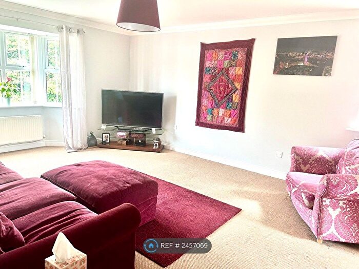 2 Bedroom Flat To Rent In Spencer Court, Walbottle, Newcastle Upon Tyne, NE15