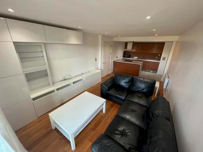 1 Bedroom Flat To Rent In Chester Road, Manchester, M15