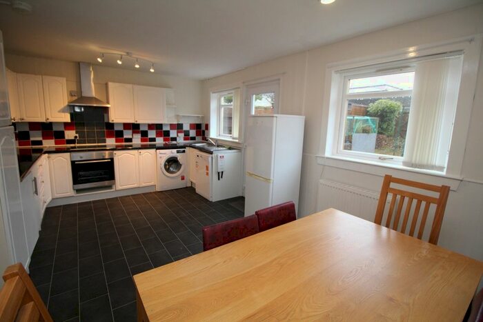 3 Bedroom Terraced House To Rent In Maple Road, Cumbernauld, Glasgow, G67