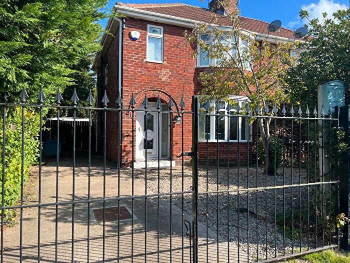 3 Bedroom Semi-detached House For Sale In Orchard Way, Ormesby, TS7