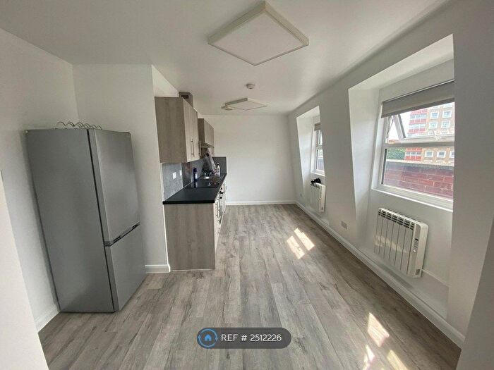 1 Bedroom Flat To Rent In Broadway Market, London, E8