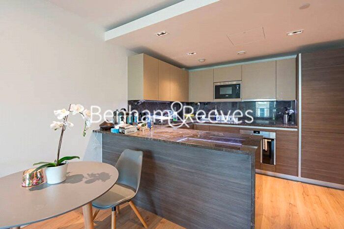 1 Bedroom Flat To Rent In Glenthorne Road, London, W6