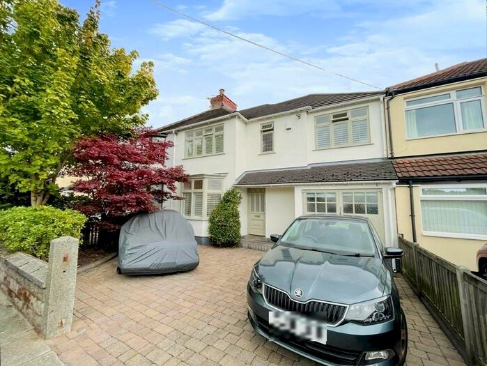 Houses for sale & to rent in L25 7UX, Cheddar Close, Woolton Liverpool