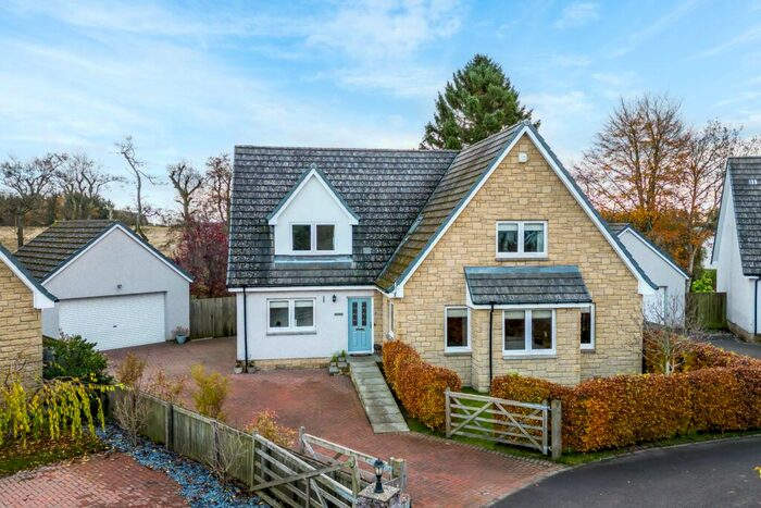 5 Bedroom Detached House For Sale In Smiddy Haugh, Forfar, DD8