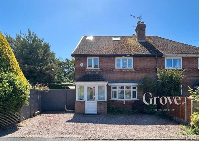 4 Bedroom Semi-Detached House For Sale In The Croft, Blakedown, Kidderminster, DY10