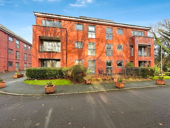 2 Bedroom Flat For Sale In Merryfield Grange, Heaton, BL1