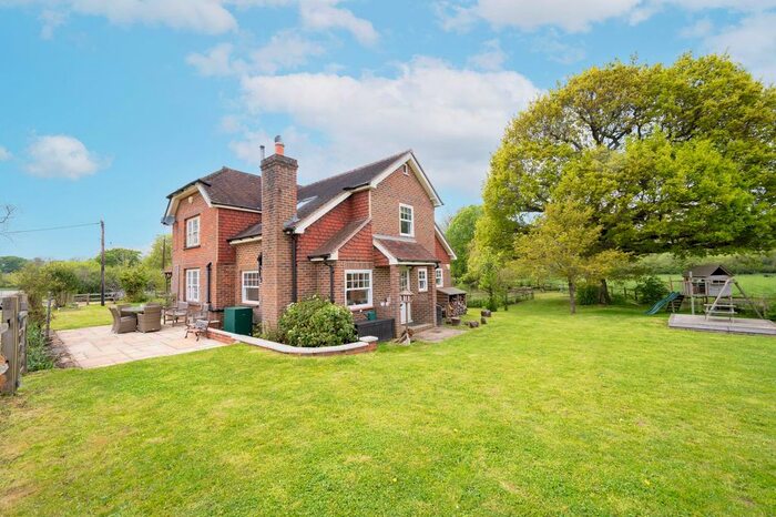 5 Bedroom Detached House For Sale In Lyons Road, Slinfold, RH13