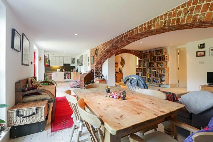 2 Bedroom Flat To Rent In Hanover Lofts, Brighton, BN2