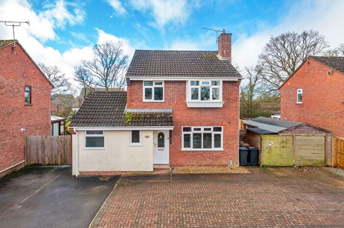 4 Bedroom Detached House For Sale In Oak Crescent, Willand, Cullompton, Devon, EX15