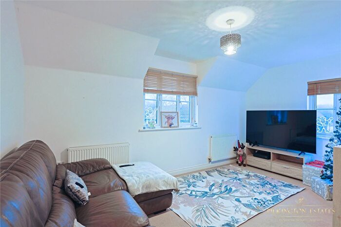 2 Bedroom Flat For Sale In Claytonia Close, Plymouth, Devon, PL6