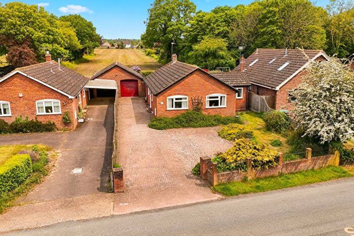 3 Bedroom Detached Bungalow For Sale In Church Road, Thurlton, Norwich, NR14