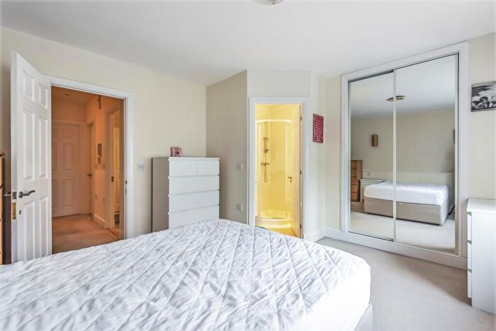 4 Bedroom Terraced House To Rent In Five Oaks Mews Bromley, BR1
