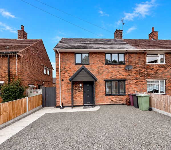 3 Bedroom Semi Detached House To Rent In Peveril Road, Tibshelf, DE55
