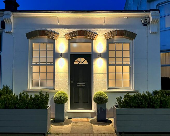 1 Bedroom Bungalow To Rent In Lytton Road, New Barnet, EN5