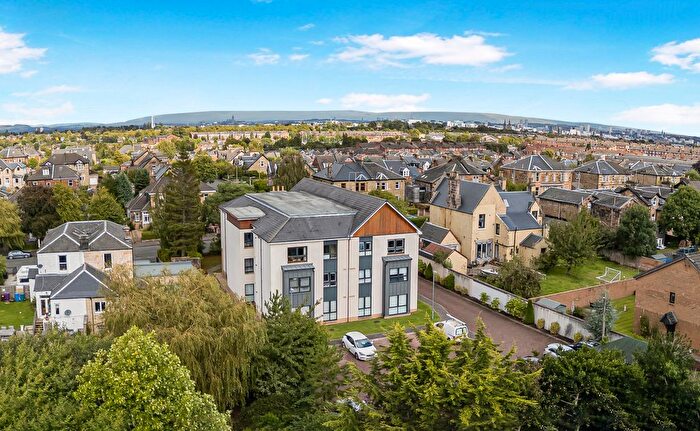 2 Bedroom Flat For Sale In Pollokshaws Road, Shawlands, G41