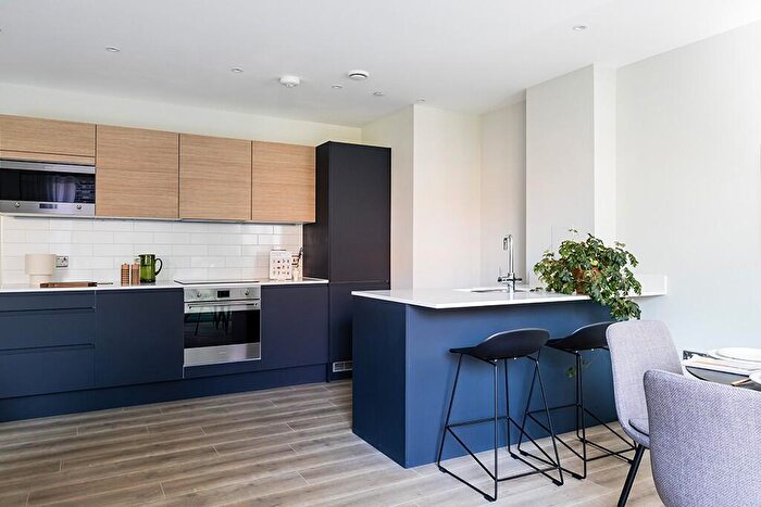 2 Bedroom Apartment To Rent In Neptune Wharf, London, SE8