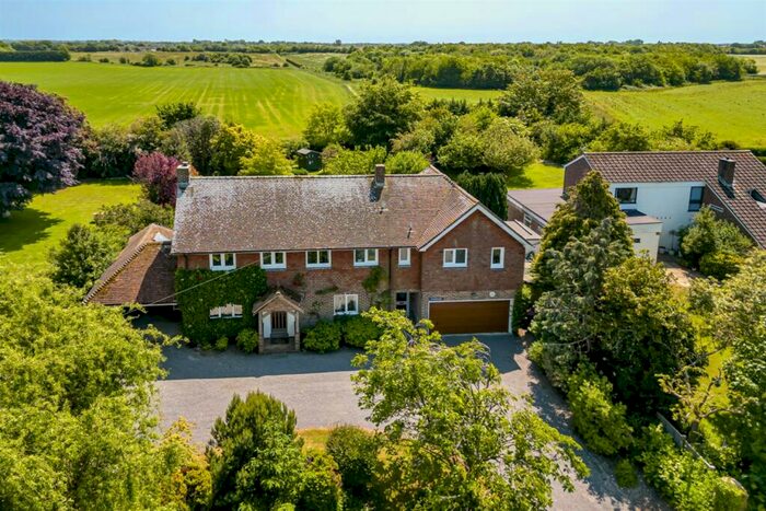 5 Bedroom Detached House For Sale In Westerton, Nr Chichester, PO18