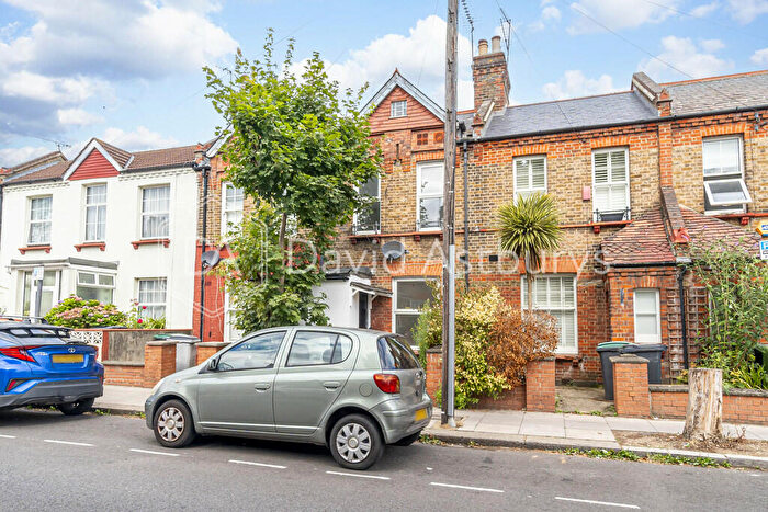 2 Bedroom Terraced House To Rent In Moselle Avenue, Wood Green, London, N22