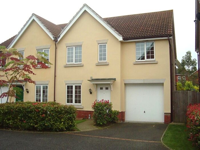 4 Bedroom Semi Detached House To Rent In Manning Road, Bury St. Edmunds, IP32