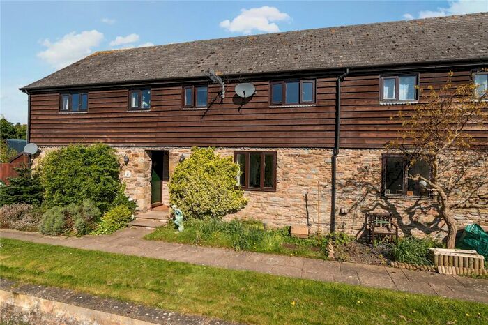 2 Bedroom Barn Conversion For Sale In Easthampton, Shobdon, Leominster, Herefordshire, HR6