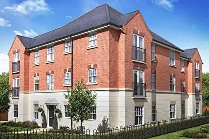 2 Bedroom Flat To Rent In Roseway Avenue, Cadishead, Manchester, M44