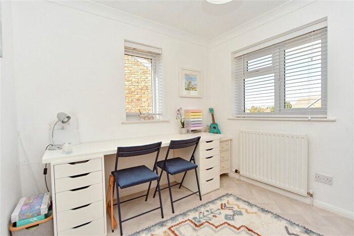 4 Bedroom End Terrace House For Sale In The Maltings, Rainham, Gillingham, Kent, ME8