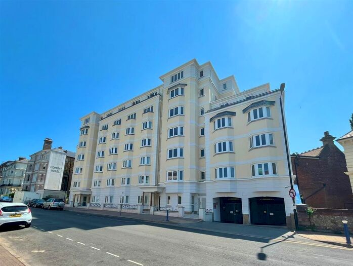 2 Bedroom Flat For Sale In Compton Street, Eastbourne, BN21