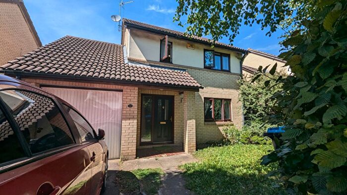 3 Bedroom Detached House To Rent In Arlott Crescent, Oldbrook, MK6
