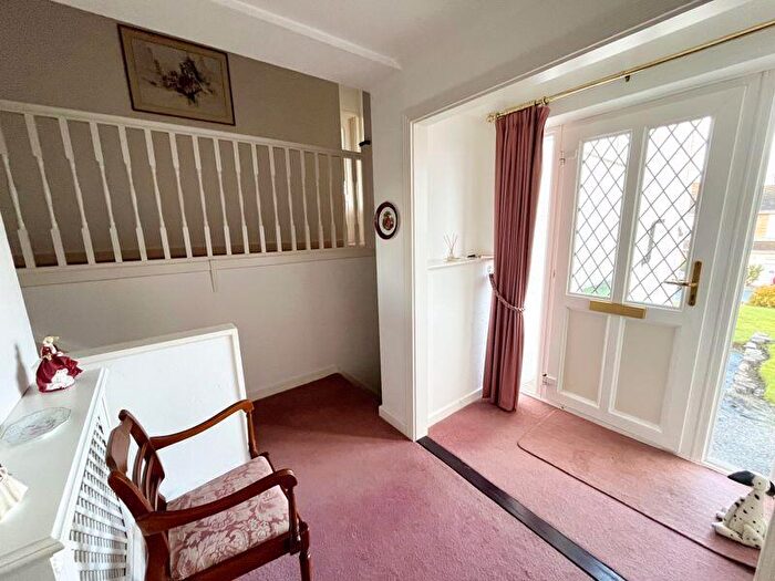 4 Bedroom Detached House For Sale In Mill Park, Cowbridge, The Vale Of Glamorgan, CF71