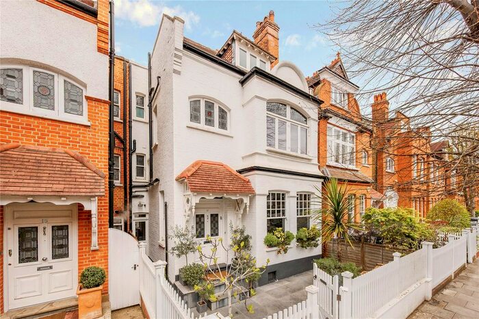 6 Bedroom Semi-Detached House To Rent In Esmond Road, Chiswick, London, W4