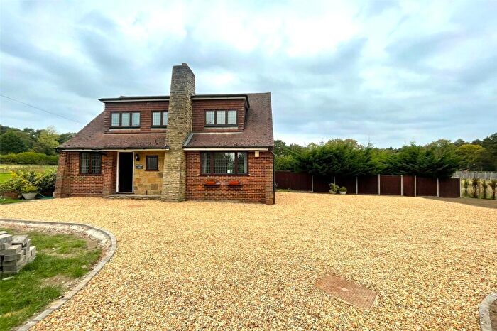 3 Bedroom Detached House For Sale In Pirbright Road, Normandy, Surrey, GU3
