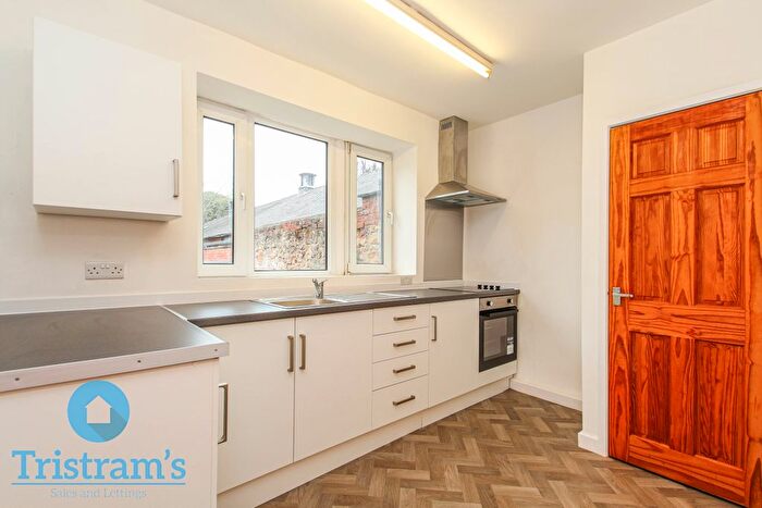 1 Bedroom Flat To Rent In South Street, Hucknall, NG15