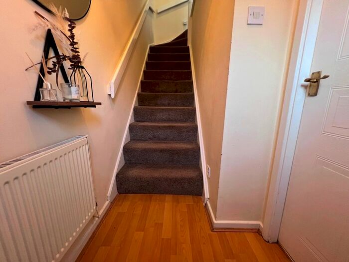 3 Bedroom Terraced House For Sale In Two Oaks Avenue, Burntwood, WS7