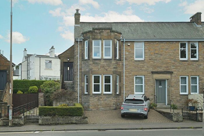 3 Bedroom Flat For Sale In Colinton Road, Edinburgh, EH14