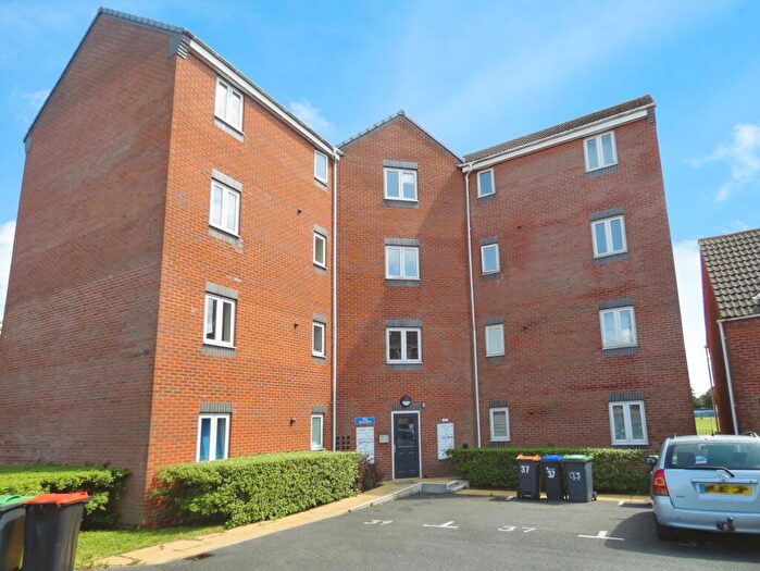2 Bedroom Apartment To Rent In Penn Street, Sutton-In-Ashfield, NG17