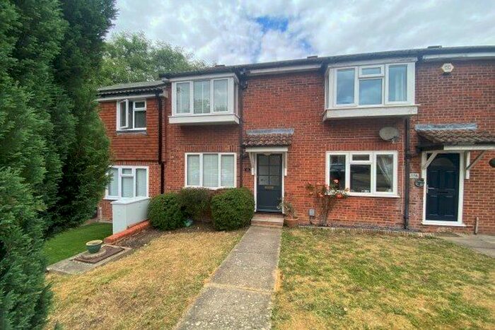 2 Bedroom Property To Rent In Danziger Way, Borehamwood, WD6