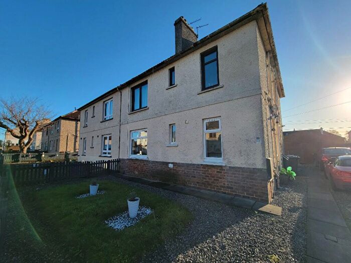 2 Bedroom Flat To Rent In Haughgate Avenue, Leven, Fife, KY8