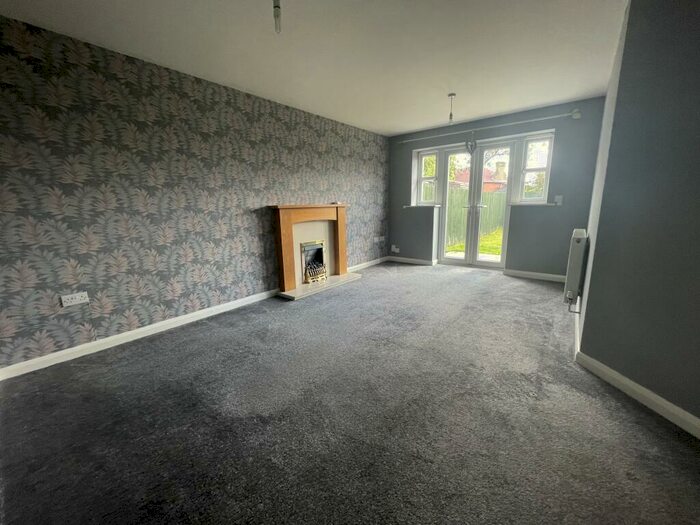 2 Bedroom Bungalow To Rent In West Hill, Sutton In Ashfield, NG17