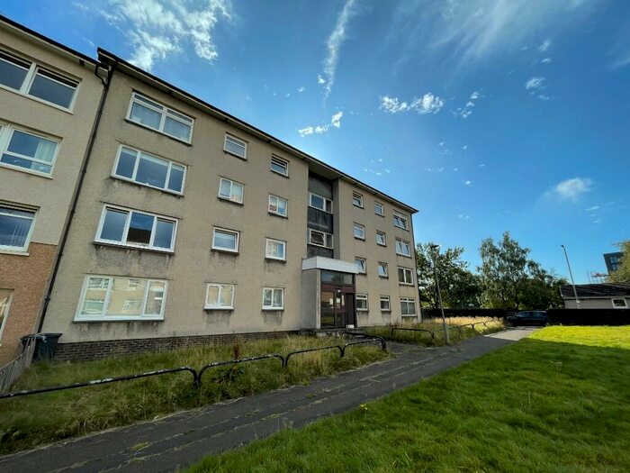 3 Bedroom Property To Rent In St Mungo Ave, City Centre, Glasgow, G4