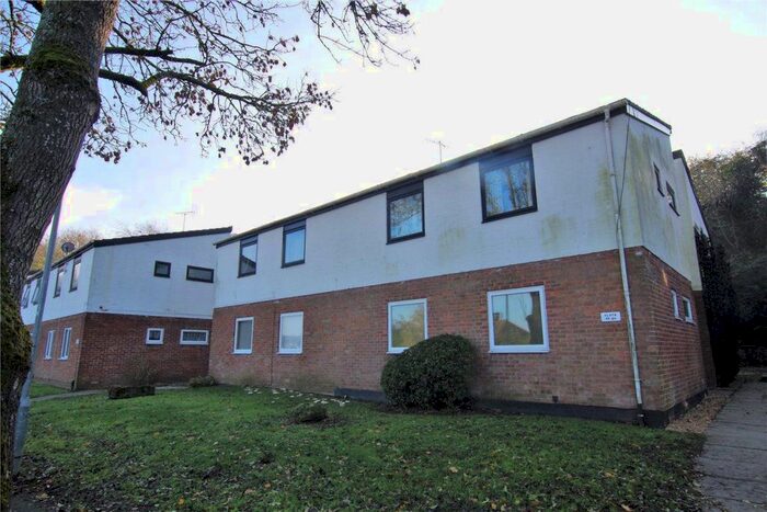 1 Bedroom Flat To Rent In The Heights, Swindon, SN1