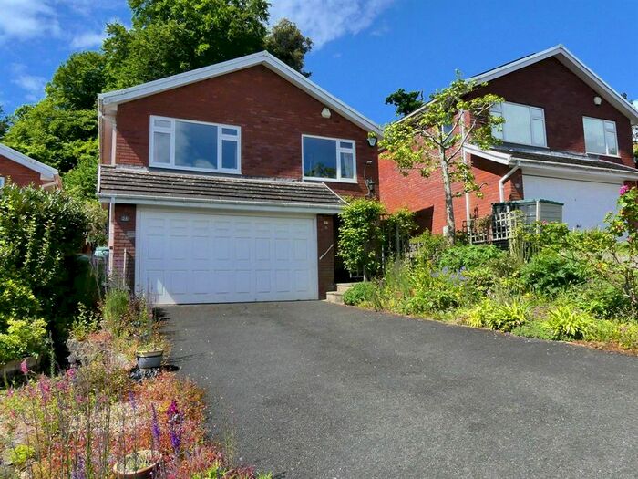 3 Bedroom Bungalow For Sale In Grange Road, Abbotskerswell, TQ12