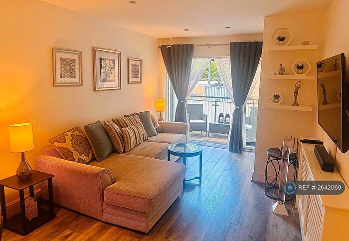 2 Bedroom Flat To Rent In Sudbury Hill, Sudbury Hill, HA1