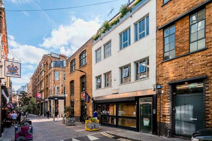 2 Bedroom Apartment To Rent In Charlotte Road, Shoreditch, London, EC2A