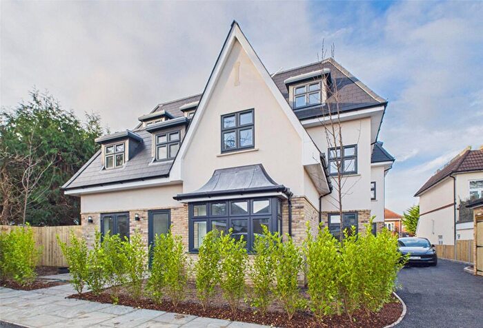 2 Bedroom Apartment For Sale In Belle Vue Road, Southbourne, Bournemouth, Dorset, BH6