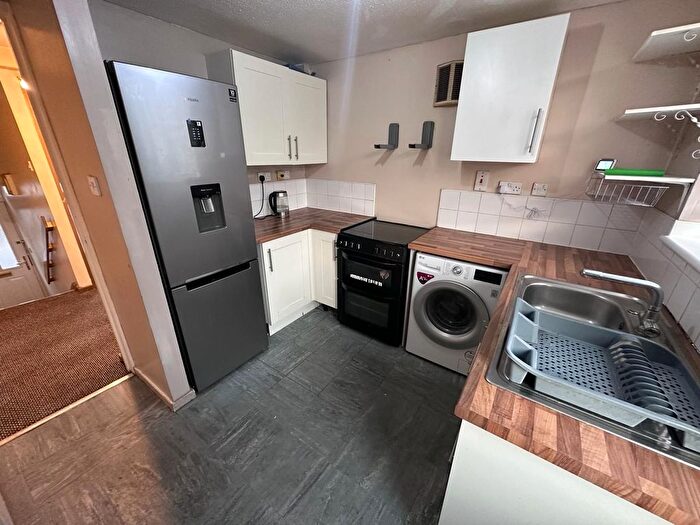 1 Bedroom Flat To Rent In Grisedale Close, Leicester, LE2