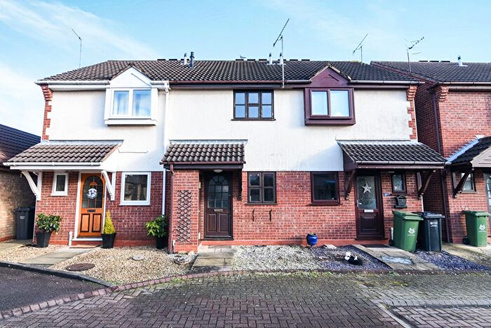 2 Bedroom Property To Rent In Larkspur Road, Worcester, WR5