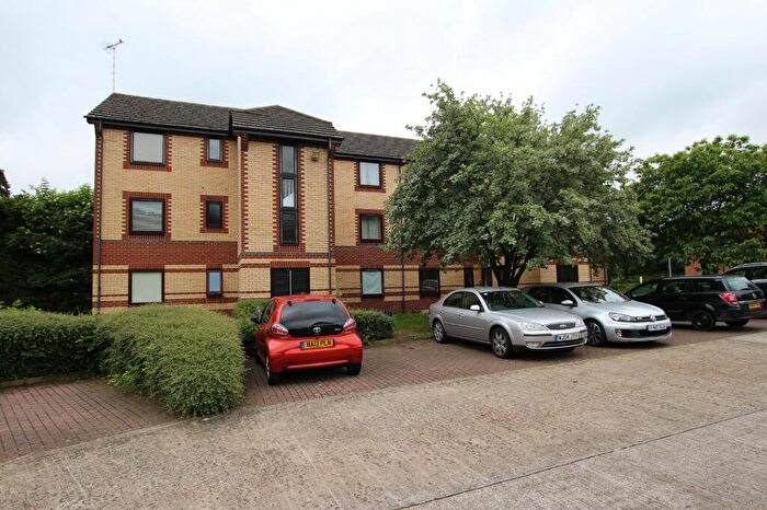 1 Bedroom Apartment To Rent In Finchampstead Road, Wokingham, Berkshire, RG40